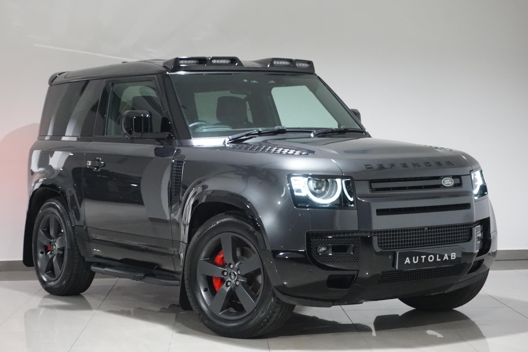 Land Rover Defender 90 3.0 D300 MHEV X-Dynamic HSE Hard Top SUV Auto 4WD SWB Euro 6 (s/s) 3dr